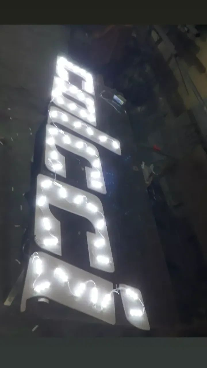 Letras caixa, acrílica e luminosas - Foto 5