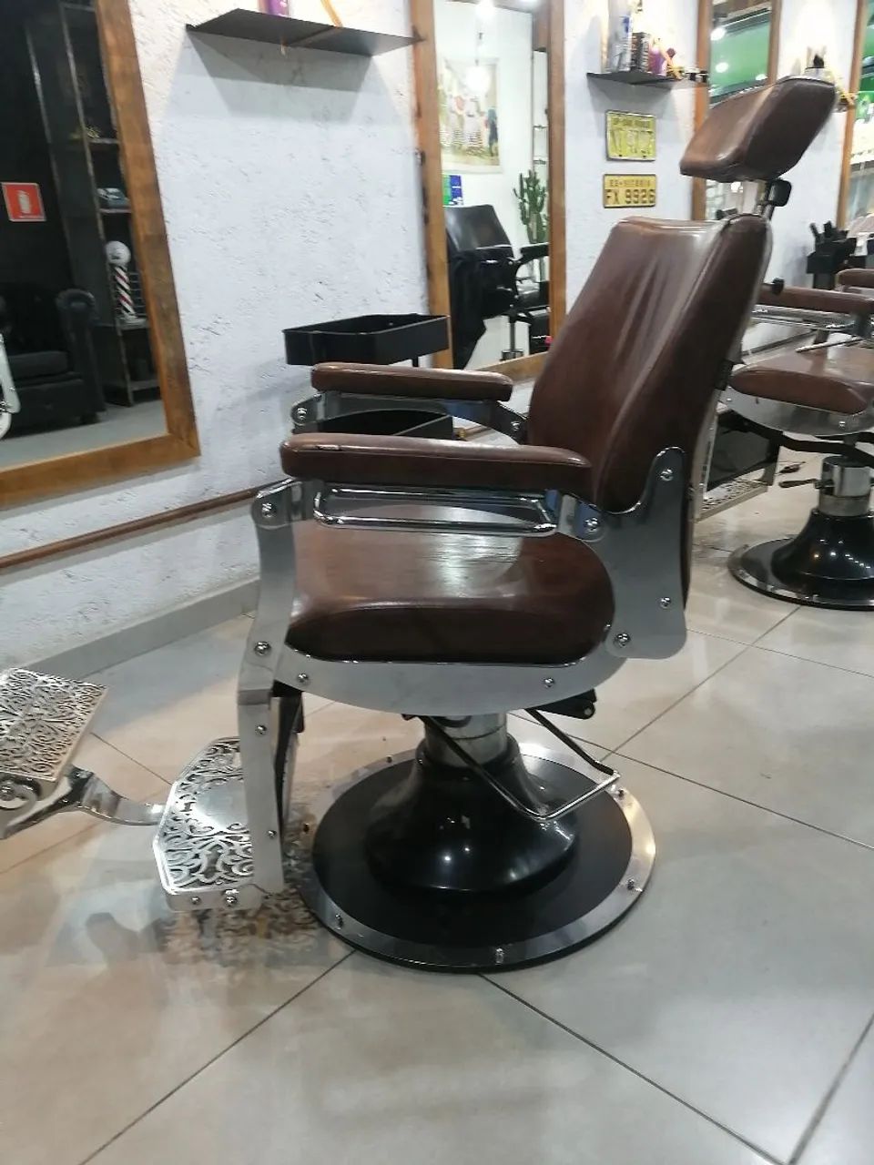 Cadeira Profissional Barbeiro Van De Velde! - Foto 4