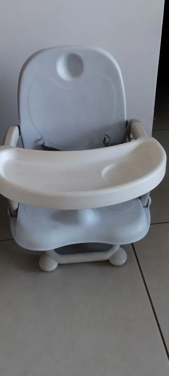 CADEIRA DE ALIMENTAÇÃO 