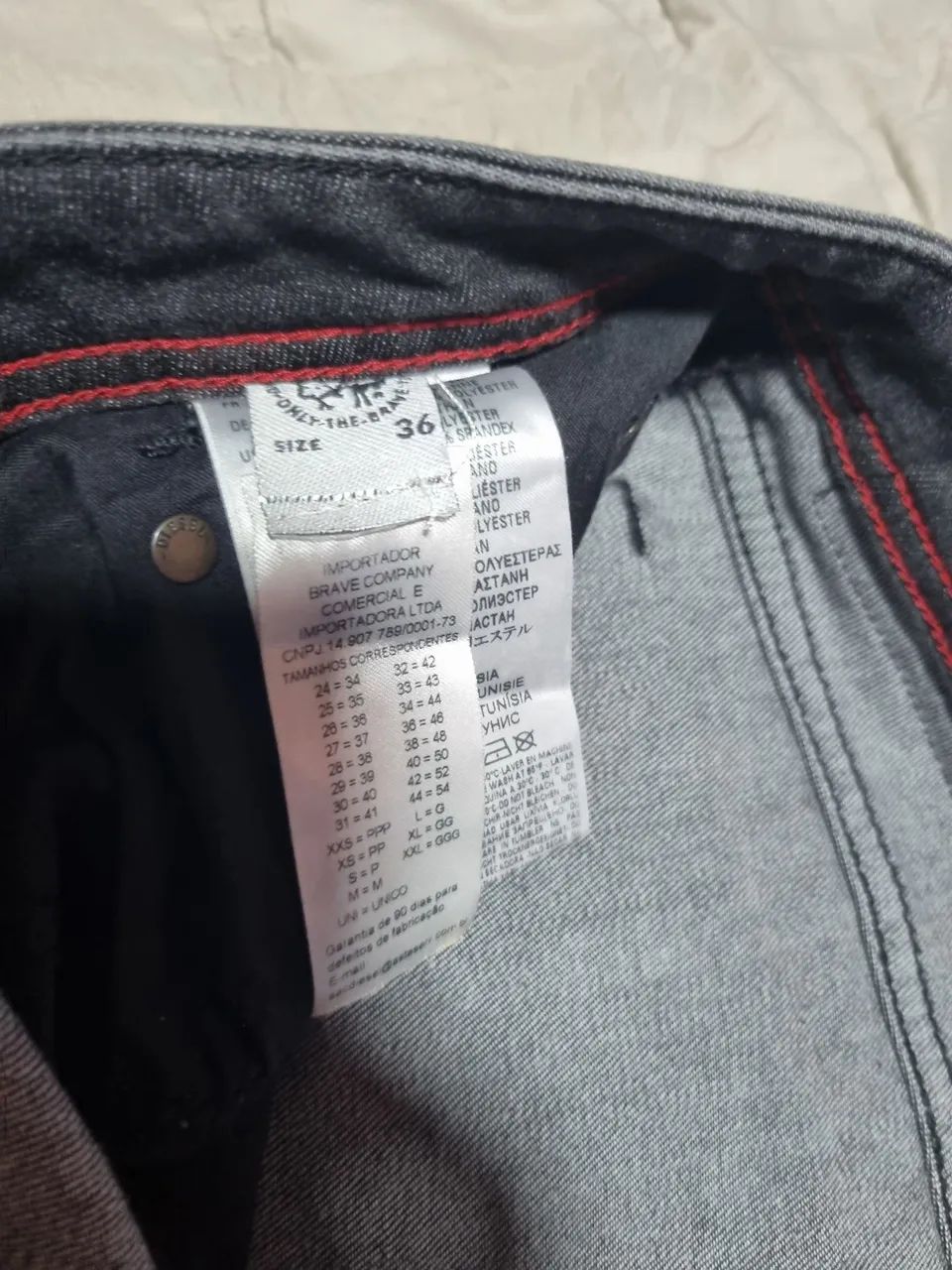 Calça jeans Diesel tamanho 46. - Foto 4