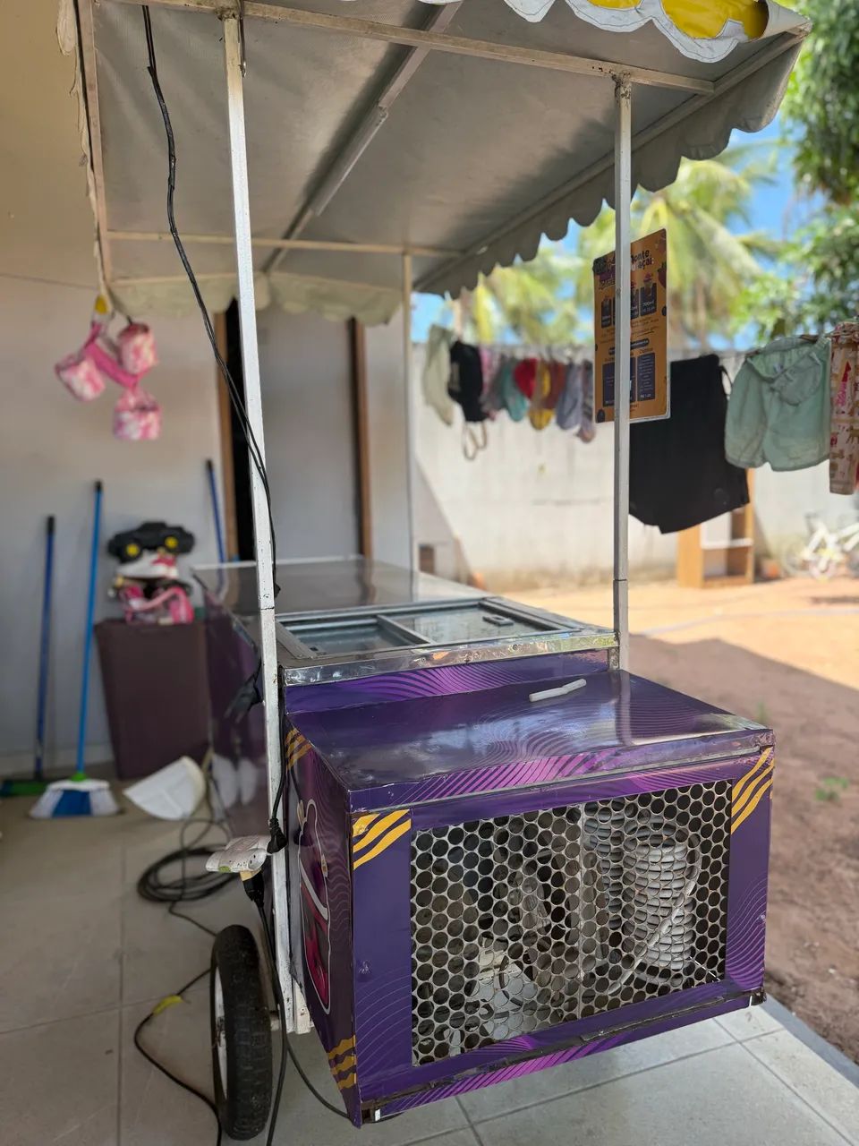 Carrinho Refrigerado para açaí e sorvetes - Foto 4