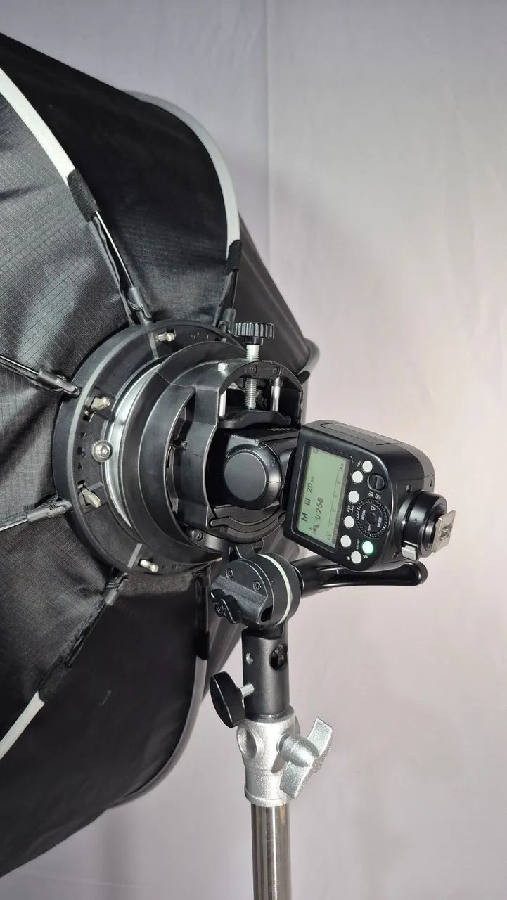 Suporte para flash Bowens Godox S2 - Foto 6