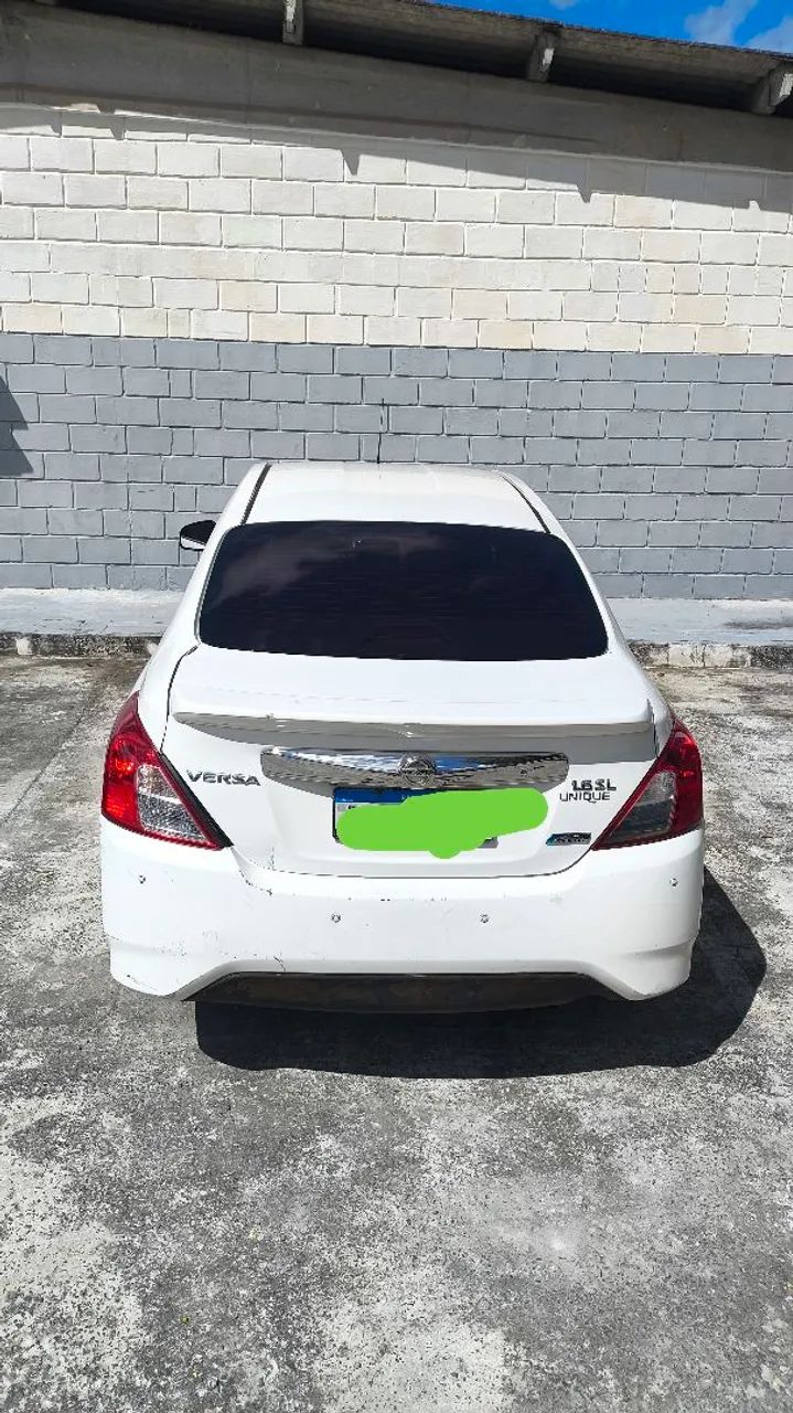 Nissan Versa 2018