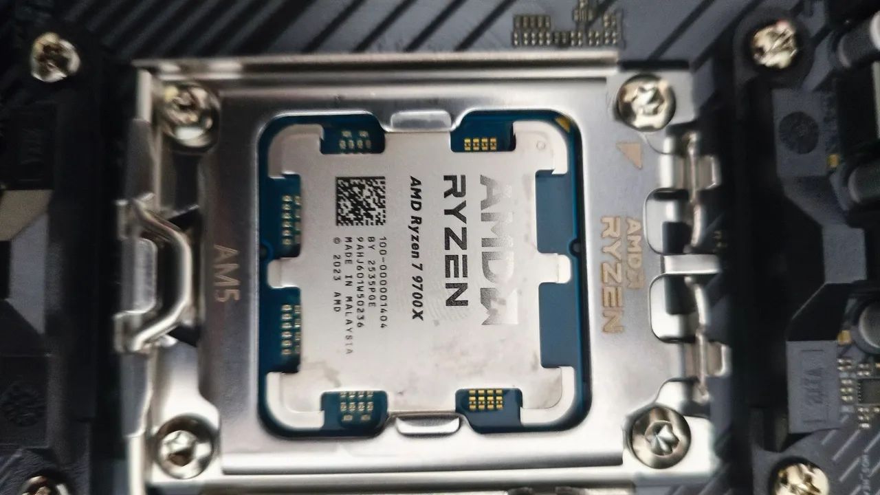 Kit upgrade AM5 b650m + Ryzen 9700x - Foto 2