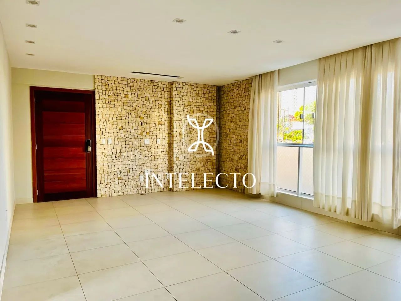 Vendo Apartamento 3 suites Tirol