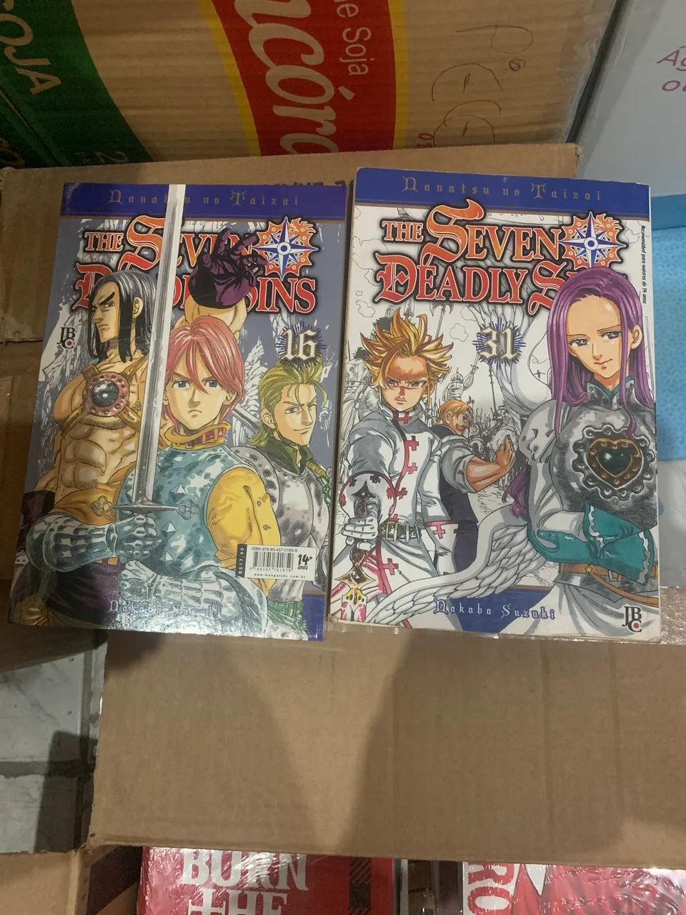 Lote contendo 8 magás aleatórios - Foto 5