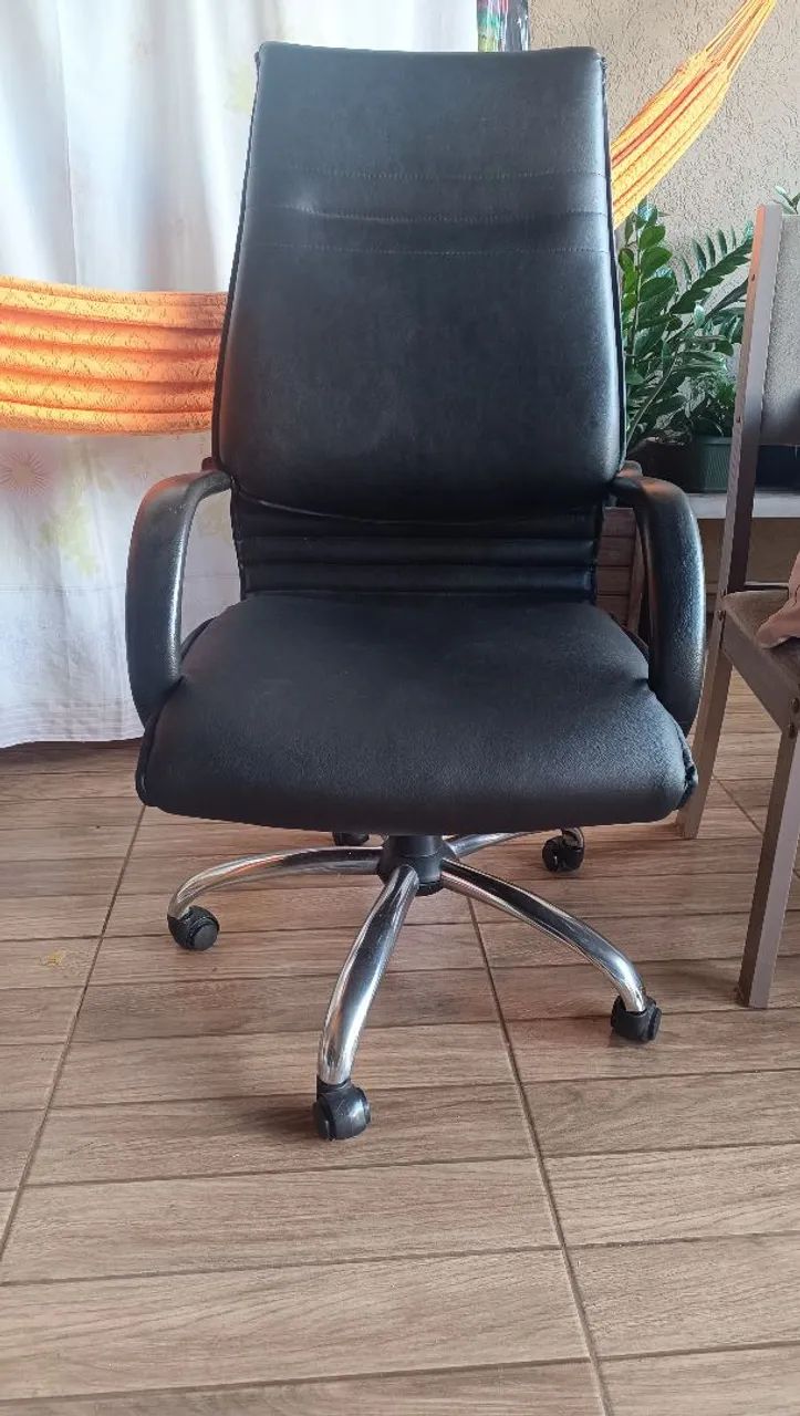 Cadeira executiva  - Foto 2