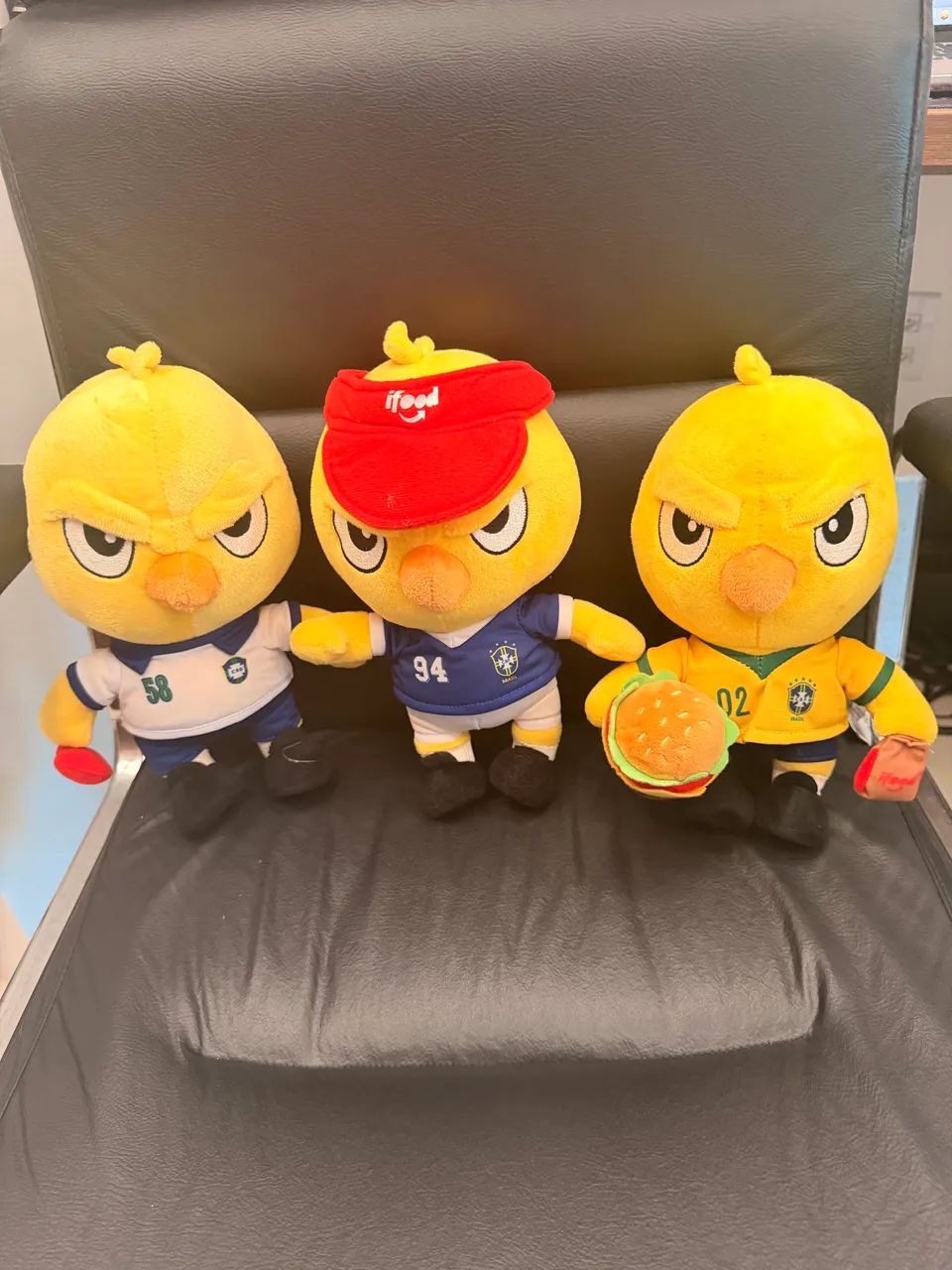 Canarinho da Copa IFood colecionáveis  - Foto 4