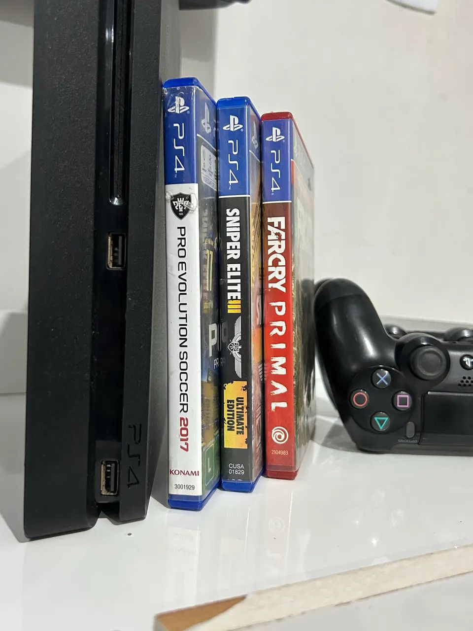 Ps4 slim + 2 CONTROLES + 3 JOGOS - Foto 2