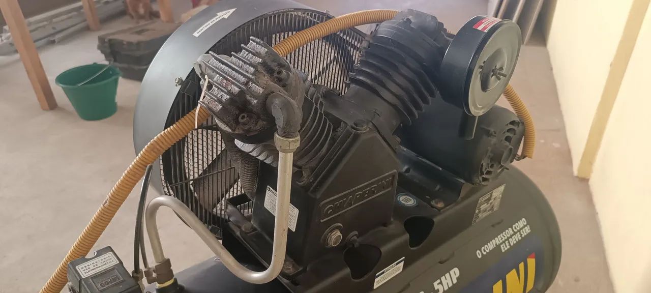 Compressor 200 Litros 5HP CHIAPERINI  - Foto 4