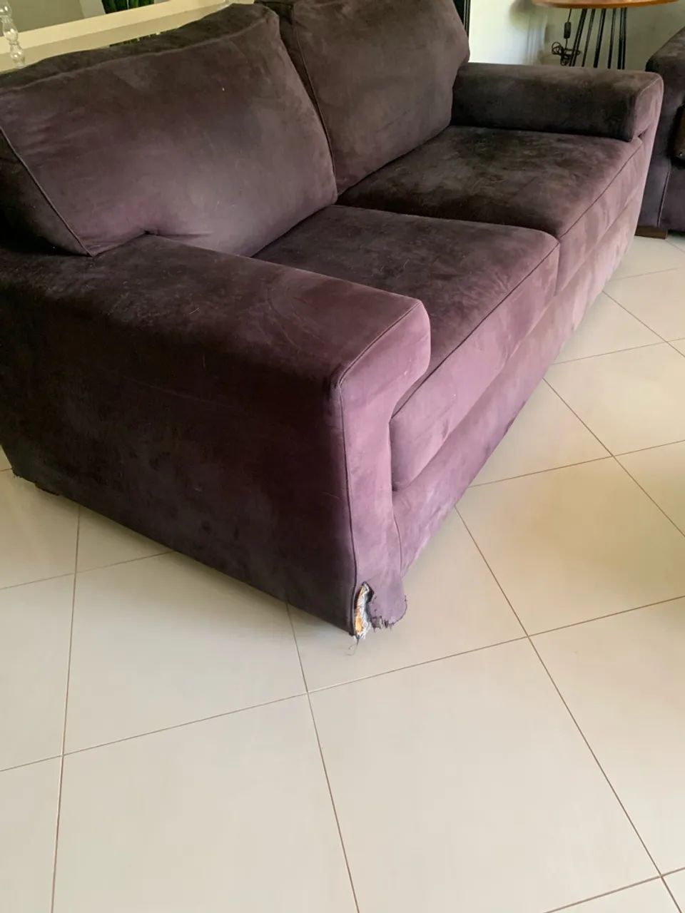 2 sofás da marca mainline