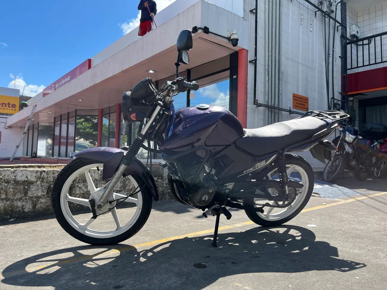 YAMAHA FACTOR 125  - Foto 3