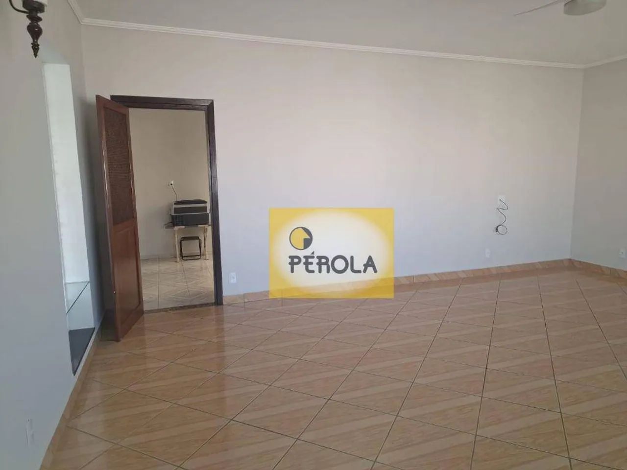 Casa a venda no Jd. Leonor (Documentada) só 610 Mil - Foto 2