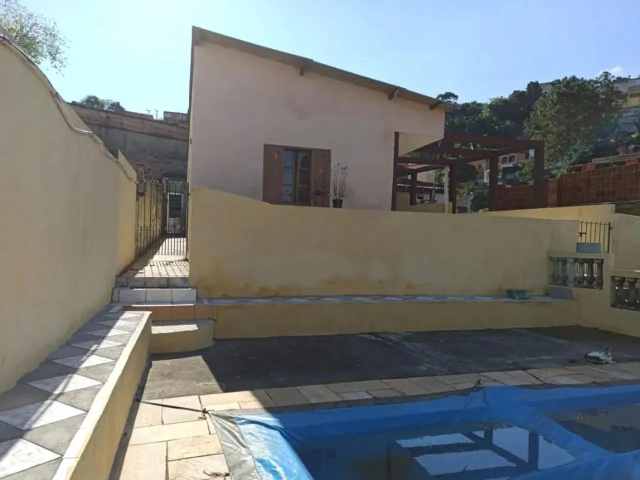 Imóvel com 4 casas para Renda em Cotia - Foto 2