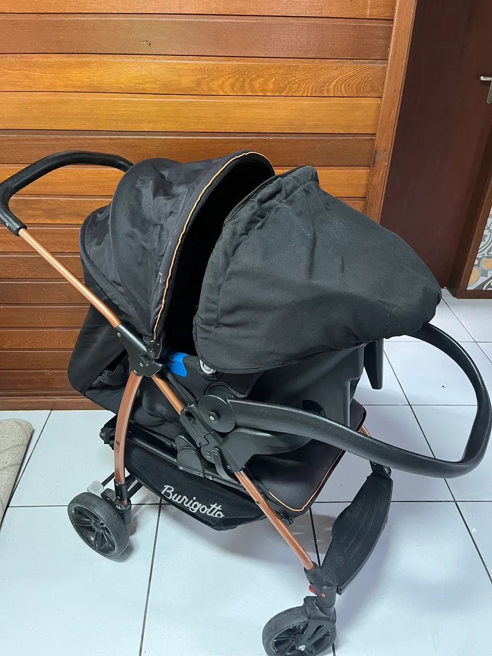 Carrinho De Bebê Burigotto Ecco + Bebê Conforto Touring