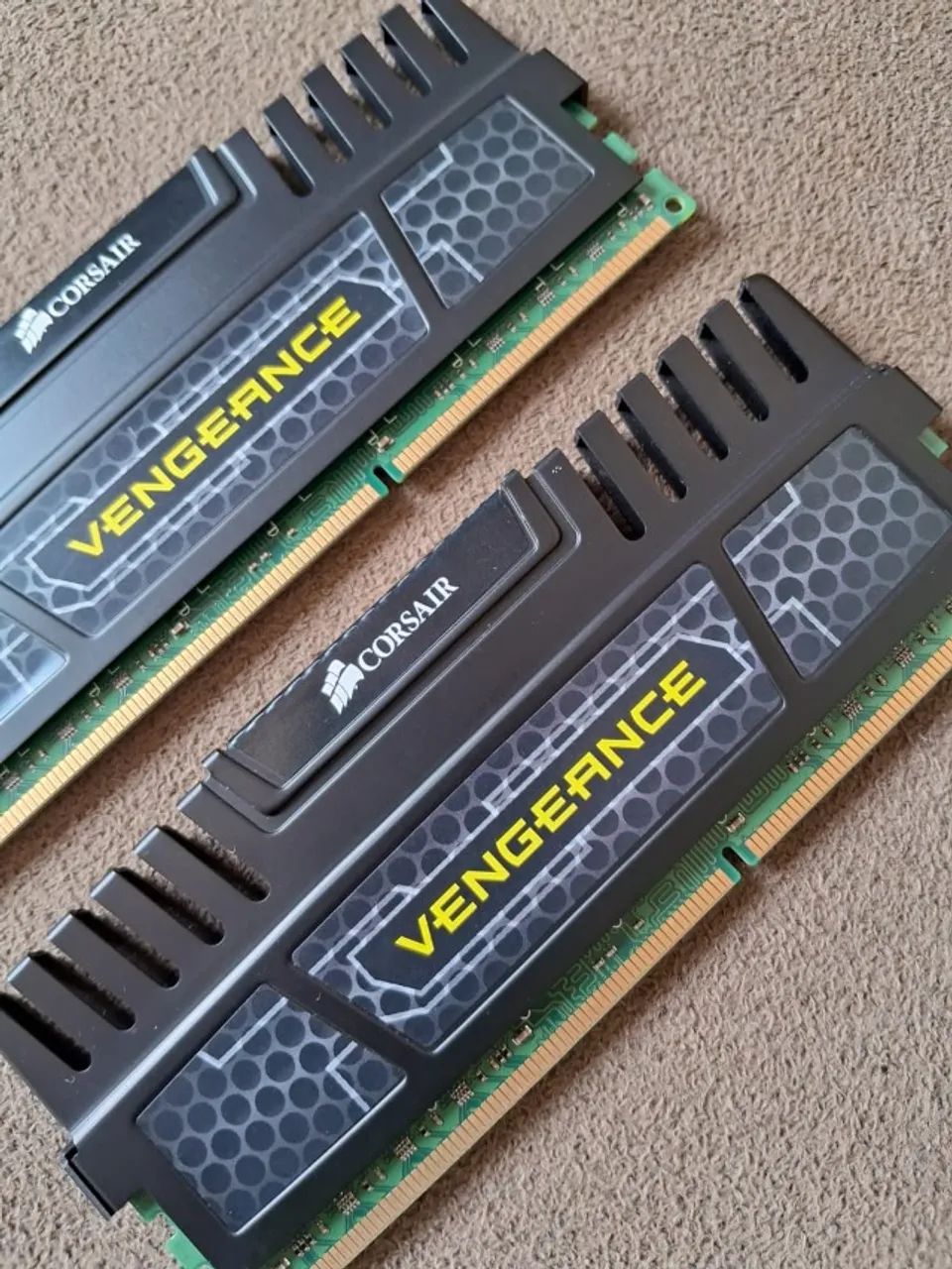 Memórias CORSAIR Vengeance® DDR3 (2x8GB) 16GB 1600MHz - Foto 2