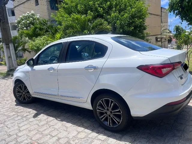 Fiat Cronos Precision 1.8 16V Flex Aut. 2019 - Foto 2