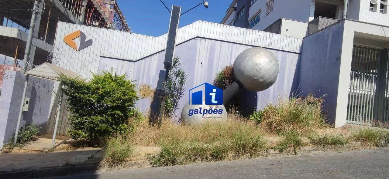 Galpão com 780 m² no Centro - Betim/MG
