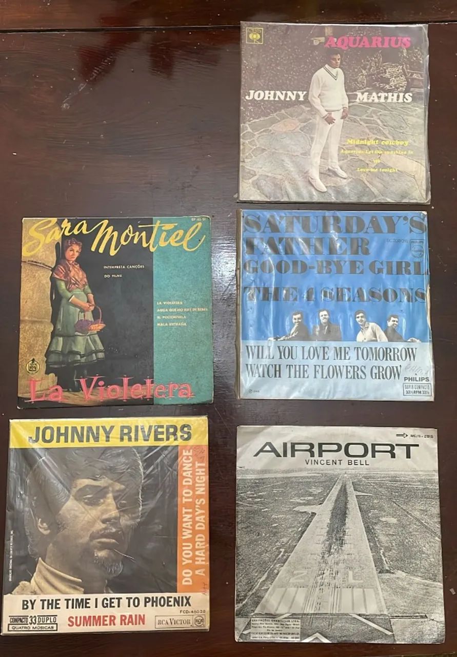 Lote com 10 compactos 7 polegadas - Rock/Pop Internacional - Foto 2