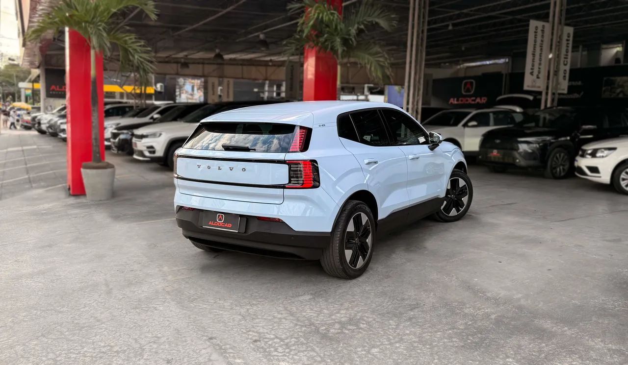 Volvo EX30 E60 Core (elétrico) 2024 - Foto 2