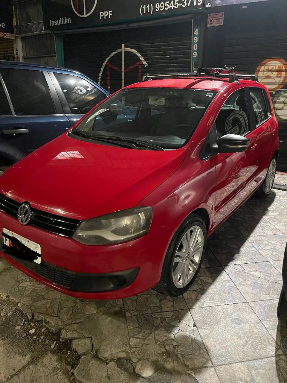 Volkswagen Fox Fox 1.0 Mi Total Flex 8V 3p 2013