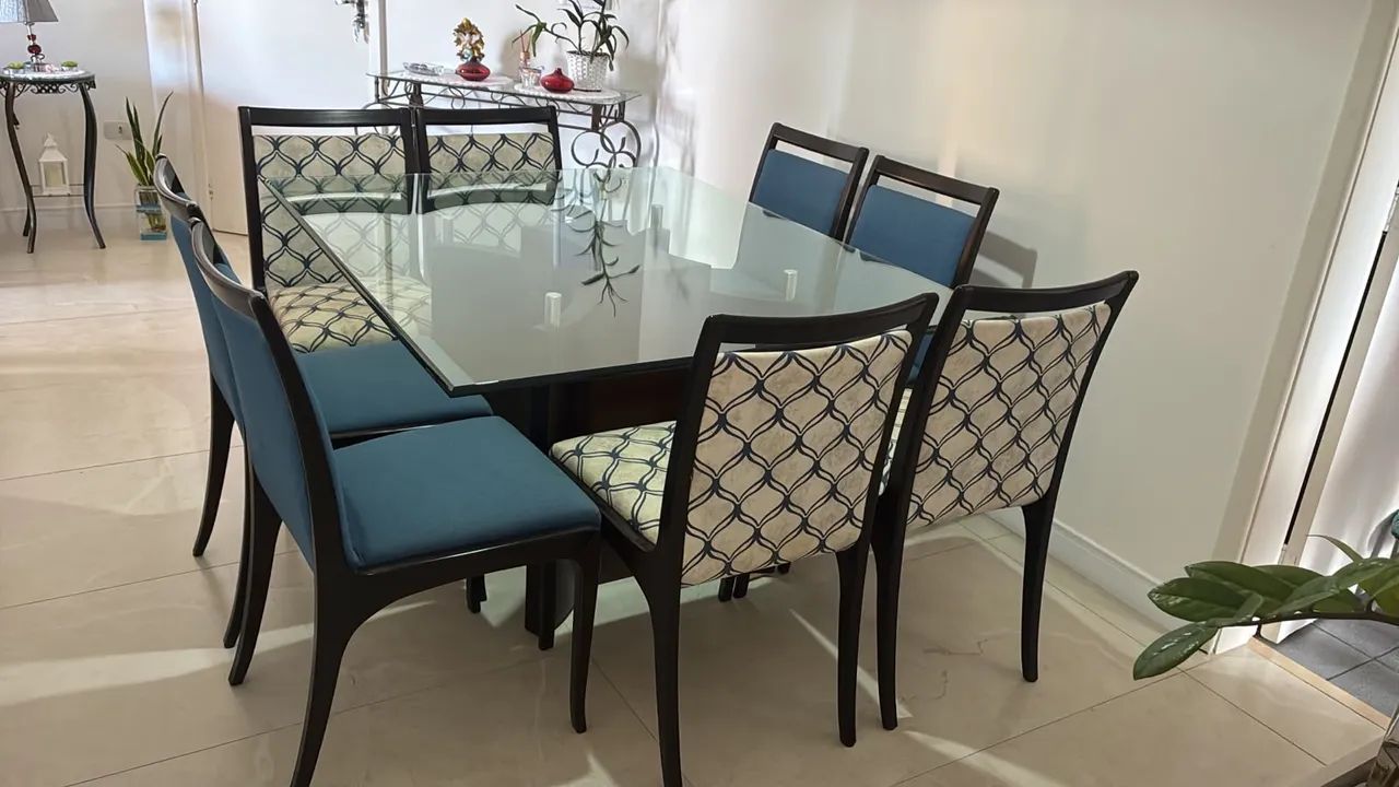 Mesa de jantar 8 lugares 