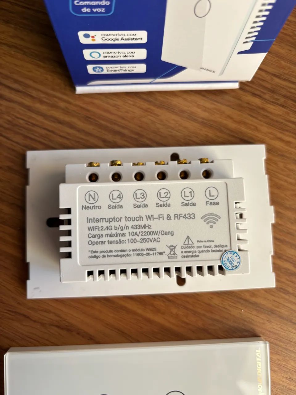 Nova Digital 4-Button Smart Switch440256123120527364