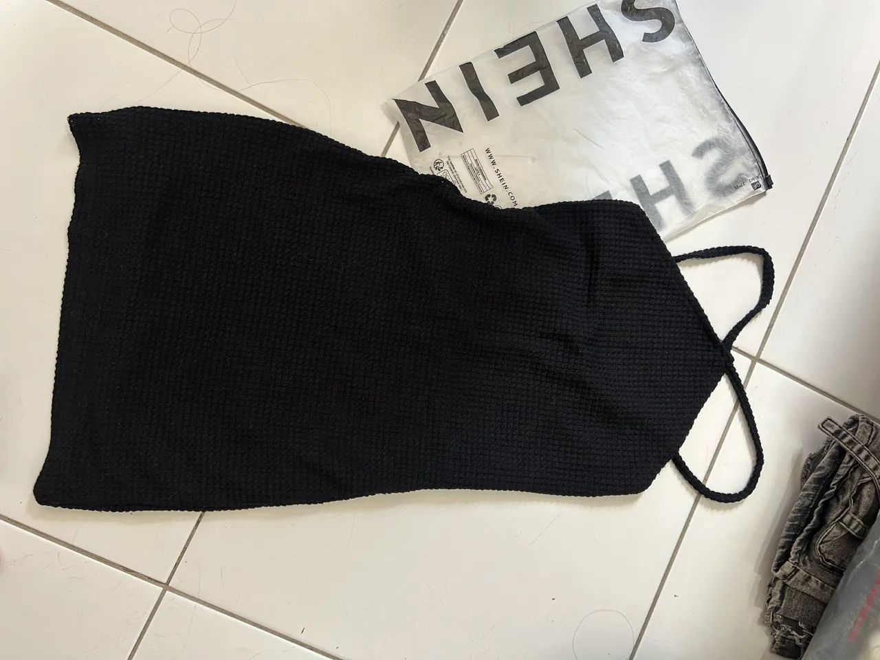 Vestido preto shein 