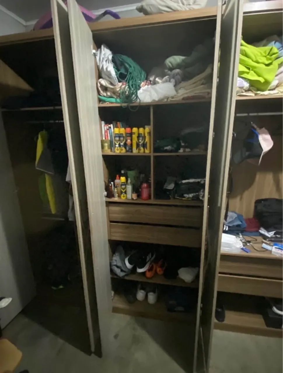 Guarda roupa 