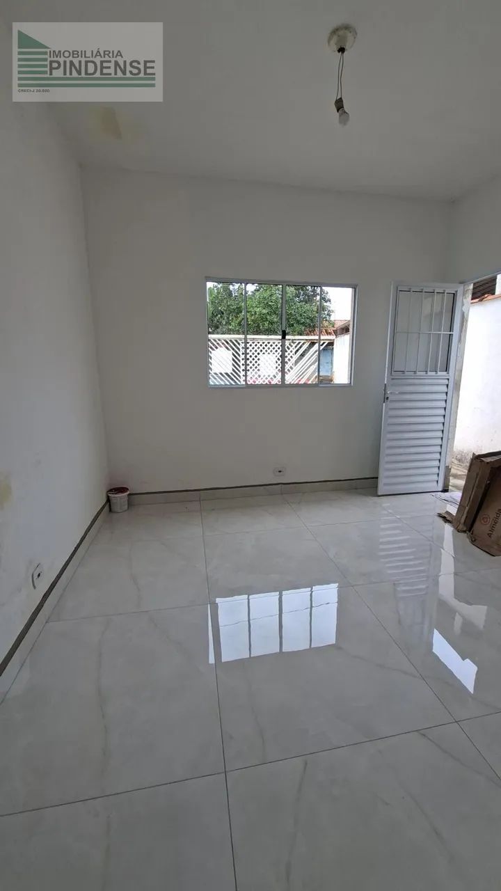 Casa em Cidade Jardim - Pindamonhangaba, SP - Foto 2