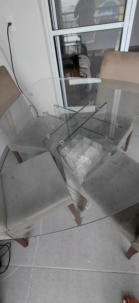 Mesa de jantar  triangular  - Foto 2