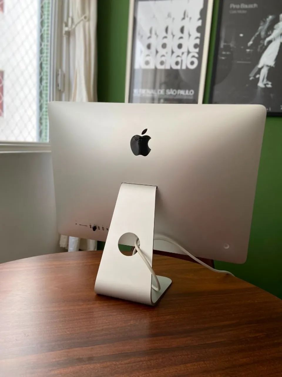 Apple iMac Late 2015 - 21,5 polegadas - Foto 2