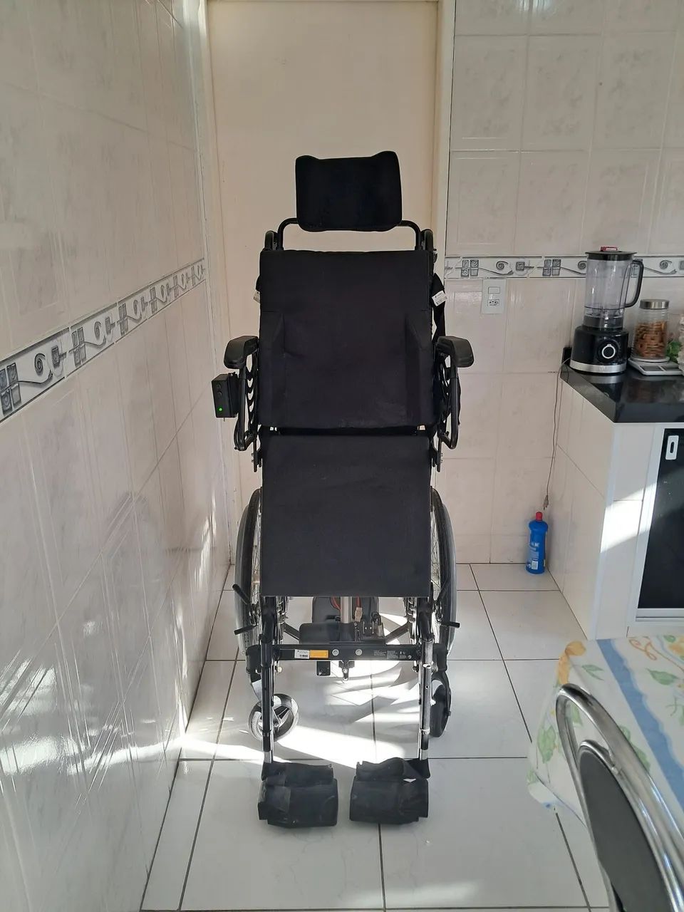 Cadeira de rodas freedoom - Foto 2