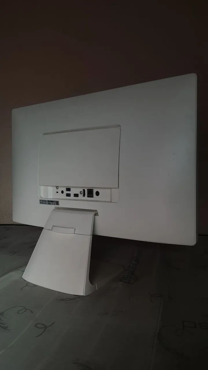 PC All In One 21,5 Polegadas LG 22v280 com fonte original - Foto 2