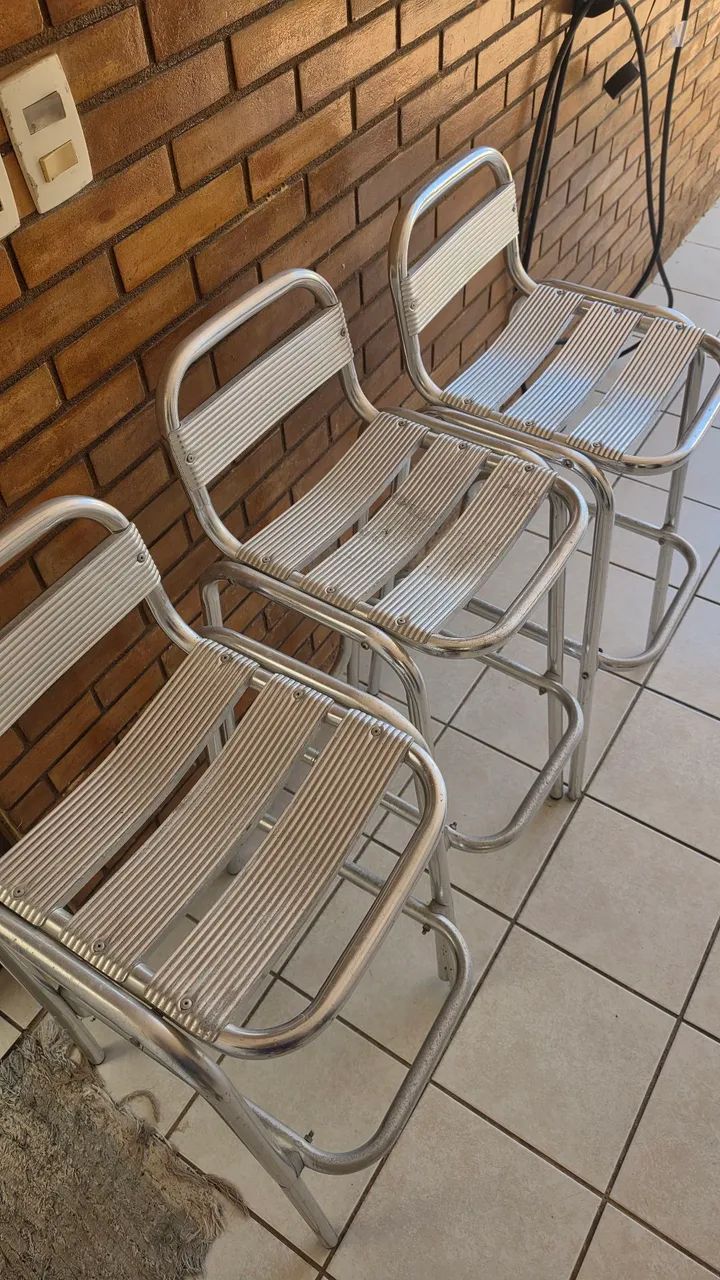 Banqueta alumínio 
