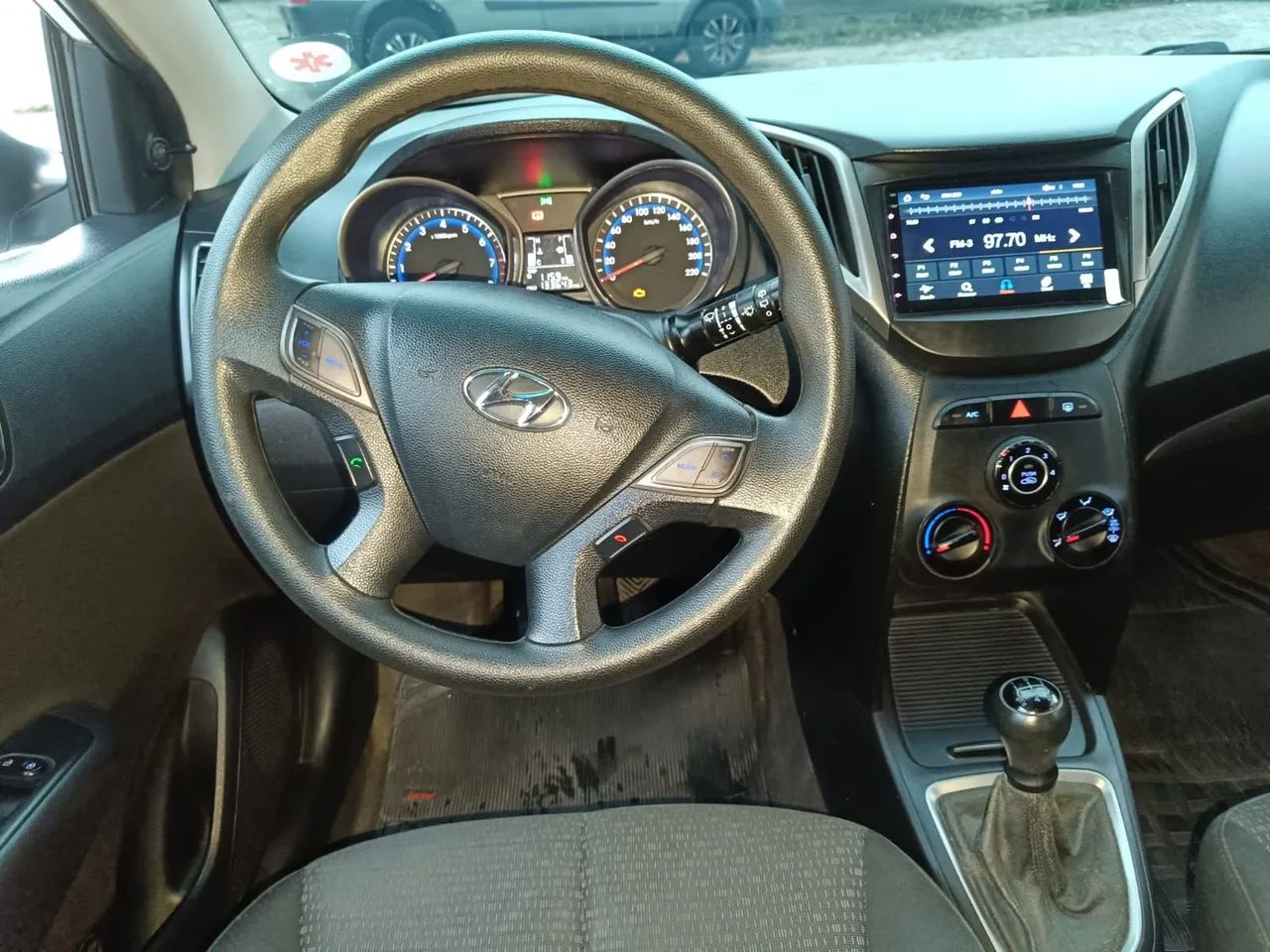 Hyundai HB20 Comf./c.plus/c.style 1.0 Flex 12V 2017 - Foto 4