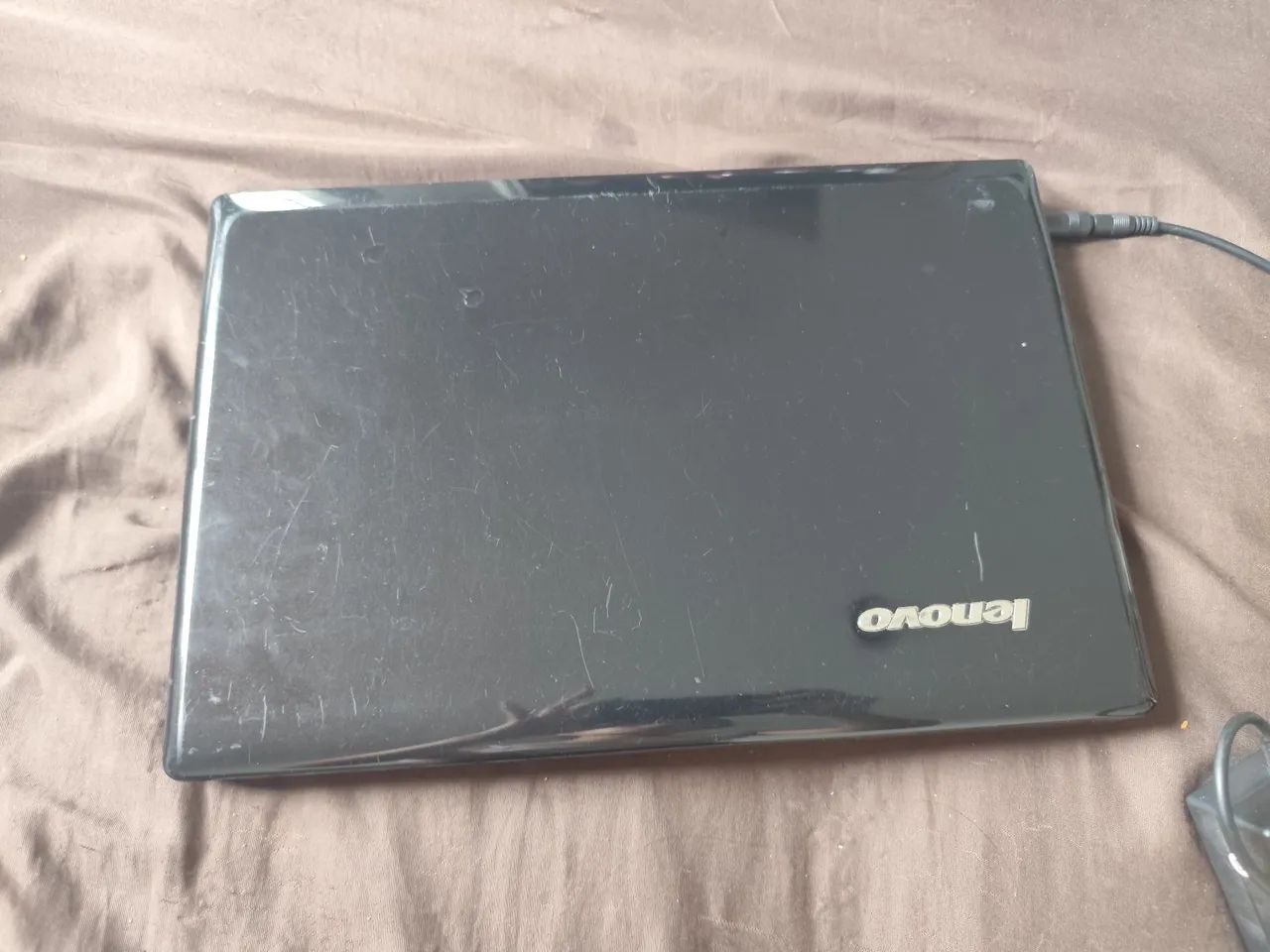 Notebook LENOVO 4GB  - Foto 2