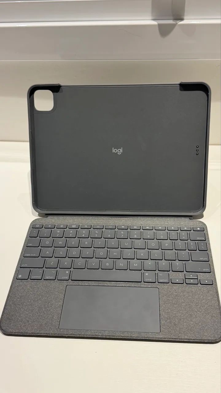 Capa iPad Logitech iPad 11? pro - Foto 3