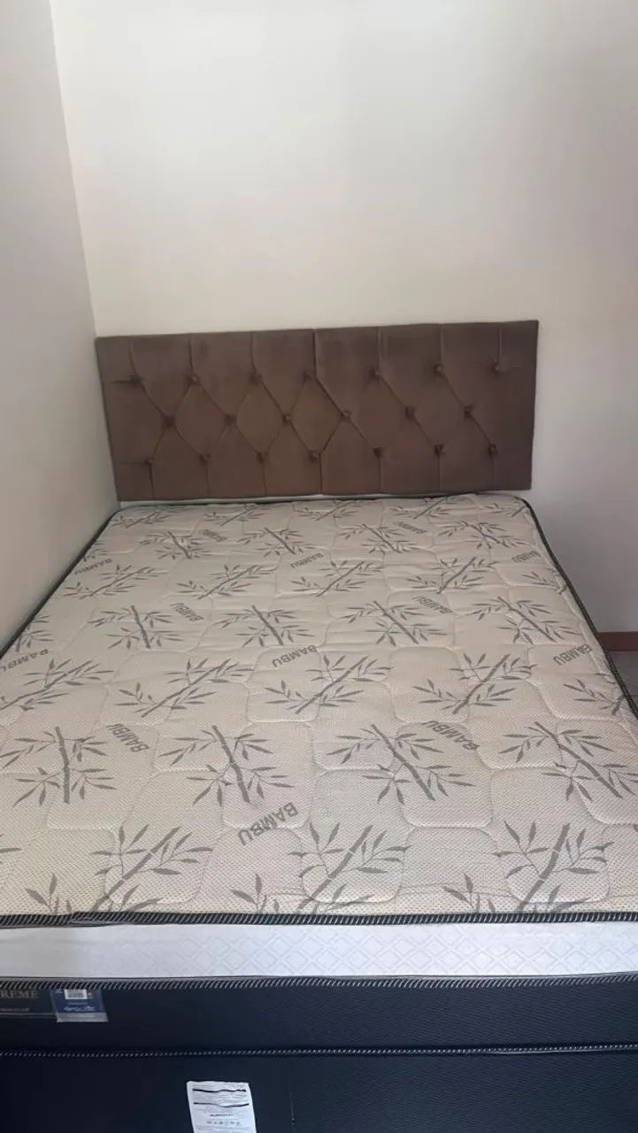 Box, colchão e cabeceira 