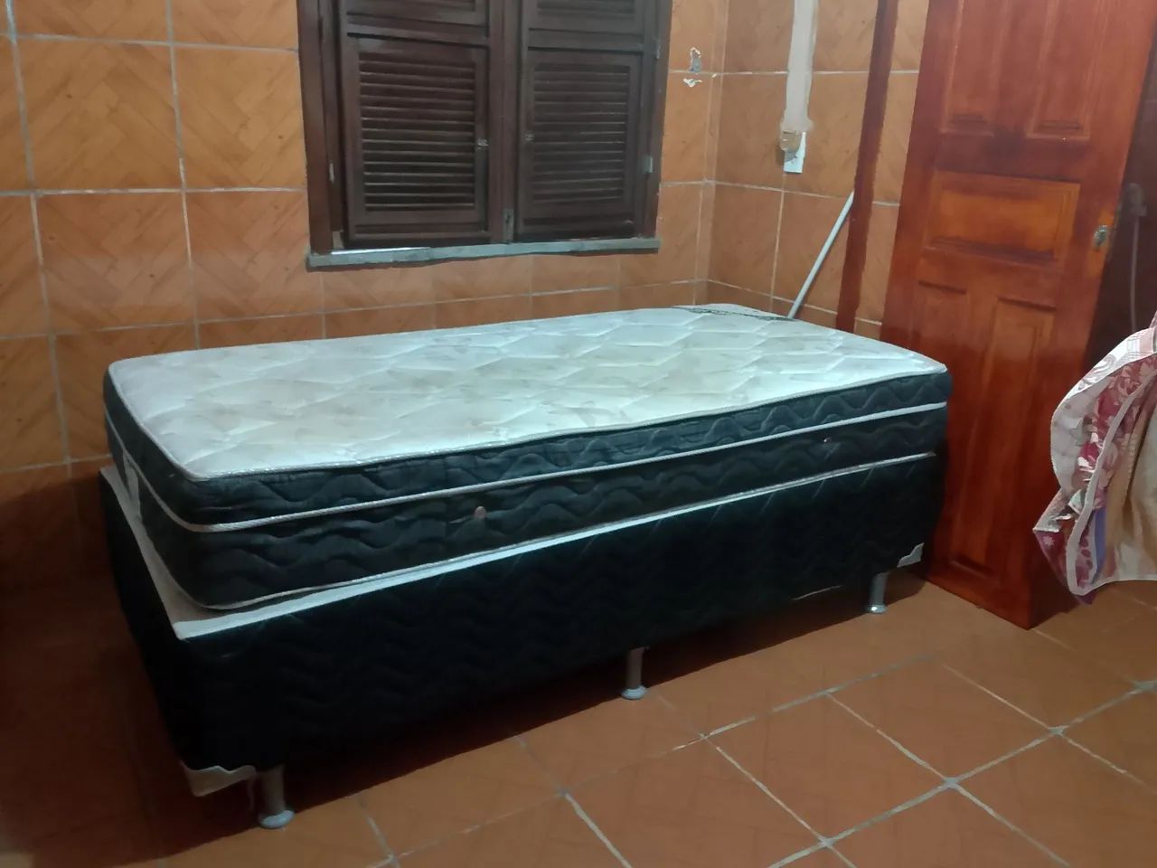 Cama box solteiro 