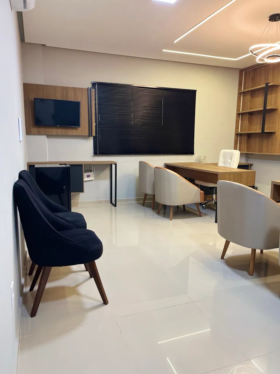 ALUGA-SE SALA DE ESCRITÓRIO DE ADVOCACIA - Foto 5