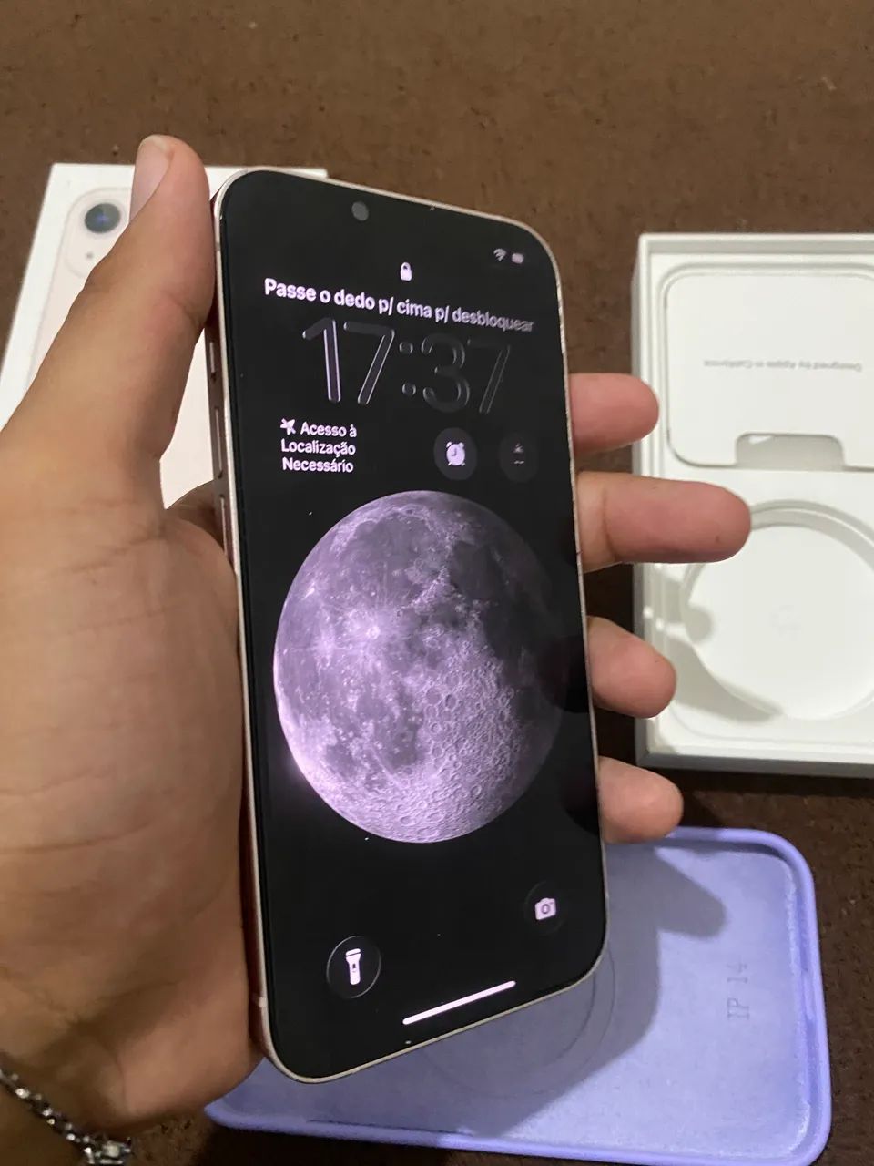 iPhone 13 256GB com caixa e carregador  - Foto 4