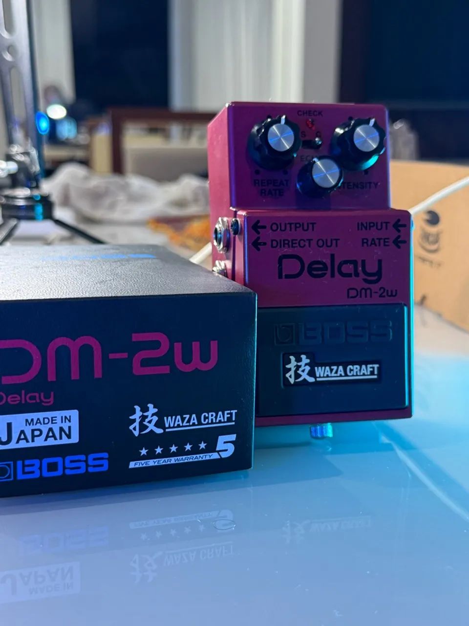BOSS Delay技　DM-2W Delay BOSS DM-2w - Instrumentos musicais - Santa Maria, Brasília