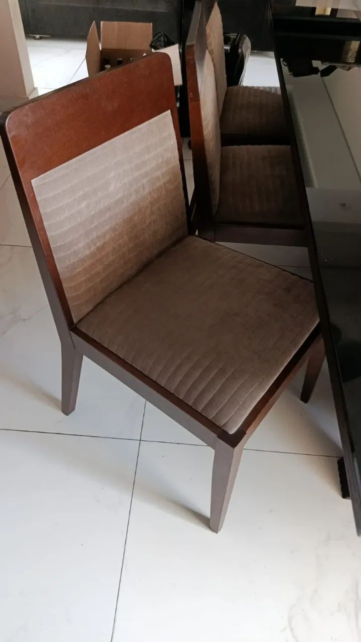 Conjunto de jantar mesa para seus lugares e cadeiras  - Foto 3