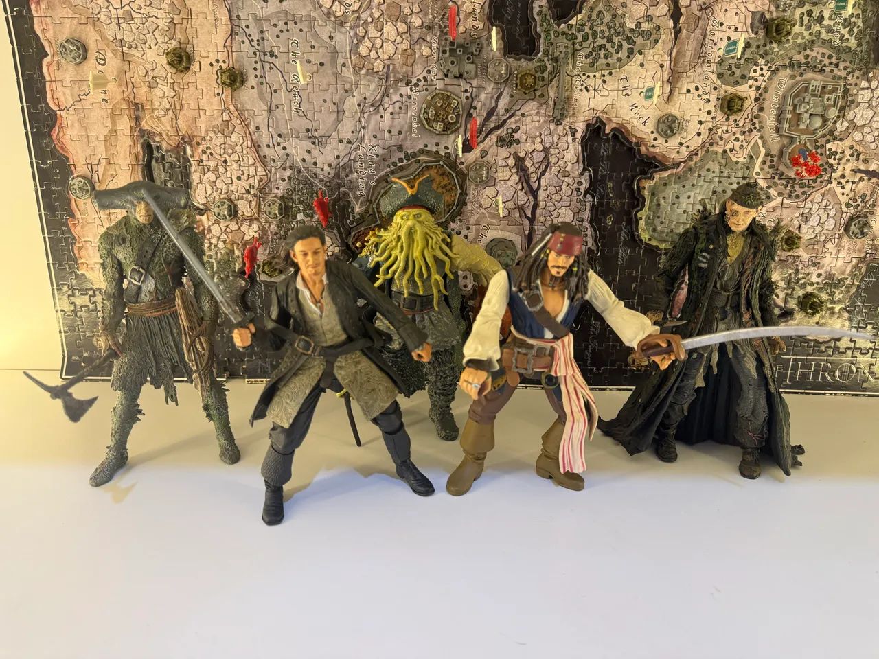 Bonecos Piratas do Caribe 