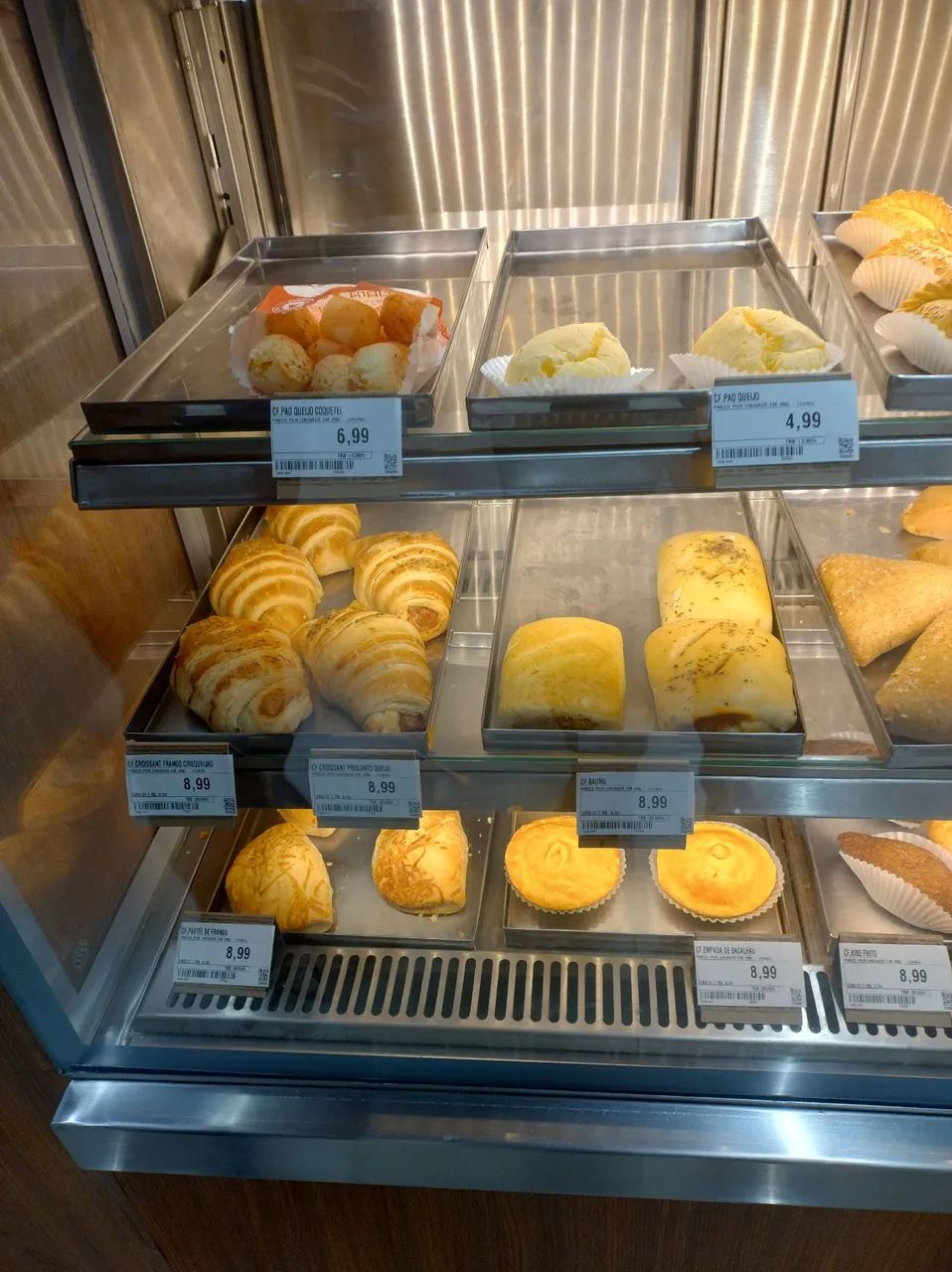 Precisamos salgadeiro (patisseiro) experiente