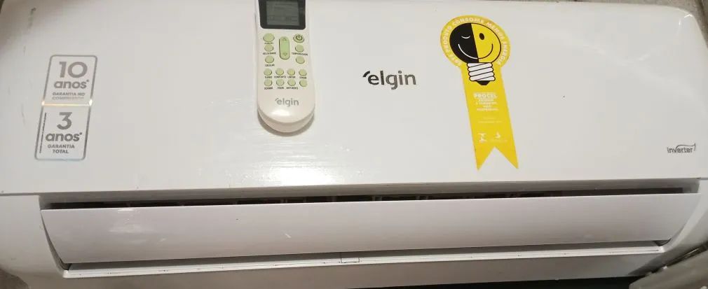 Ar-condicionado 9btu semi novo