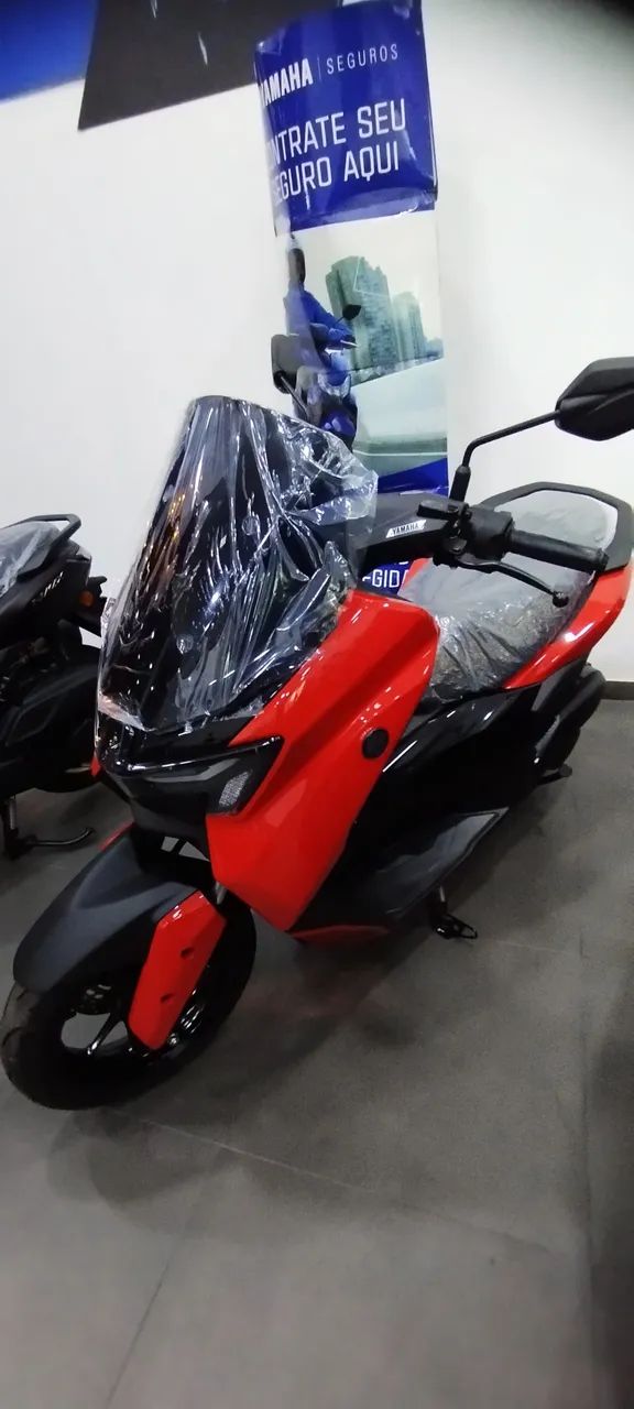 Yamaha NMax 160 cc  - Foto 2