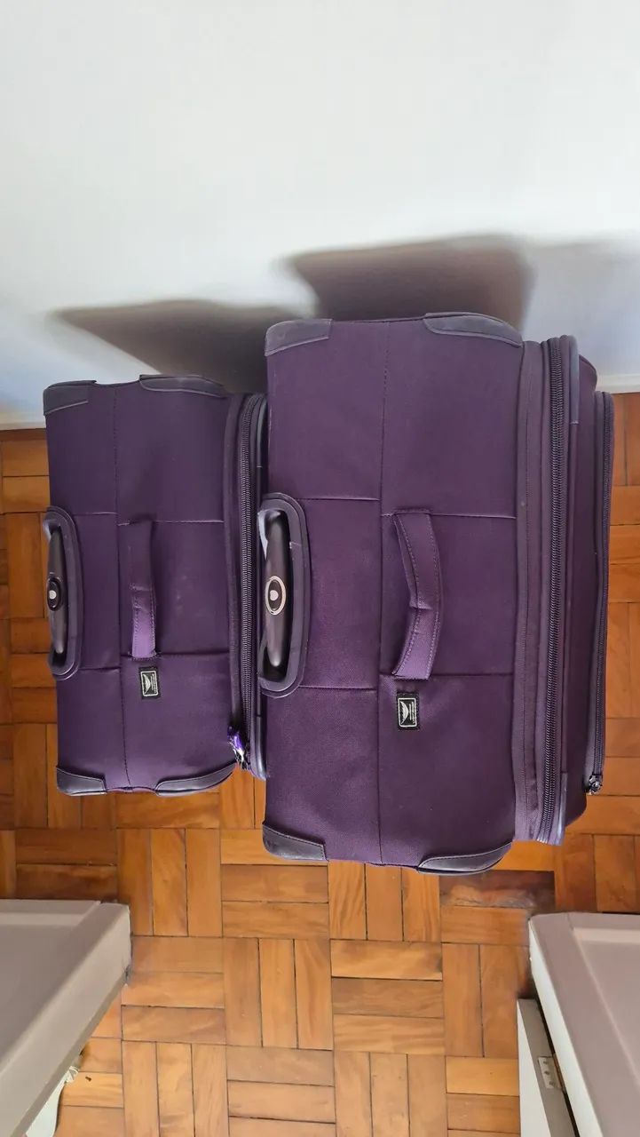 Conjunto de malas Delsey roxas M e G lightweight com rodinhas  - Foto 3