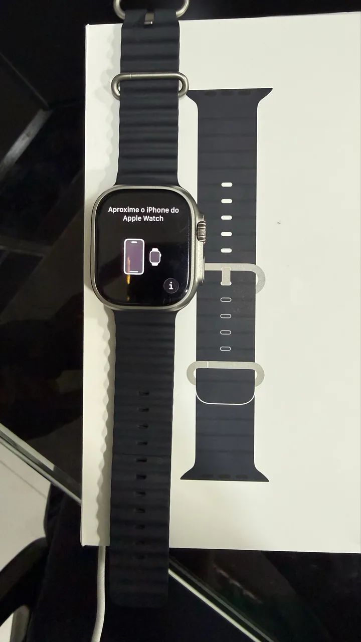 Apple Watch Ultra 49mm GPS + Celular ?